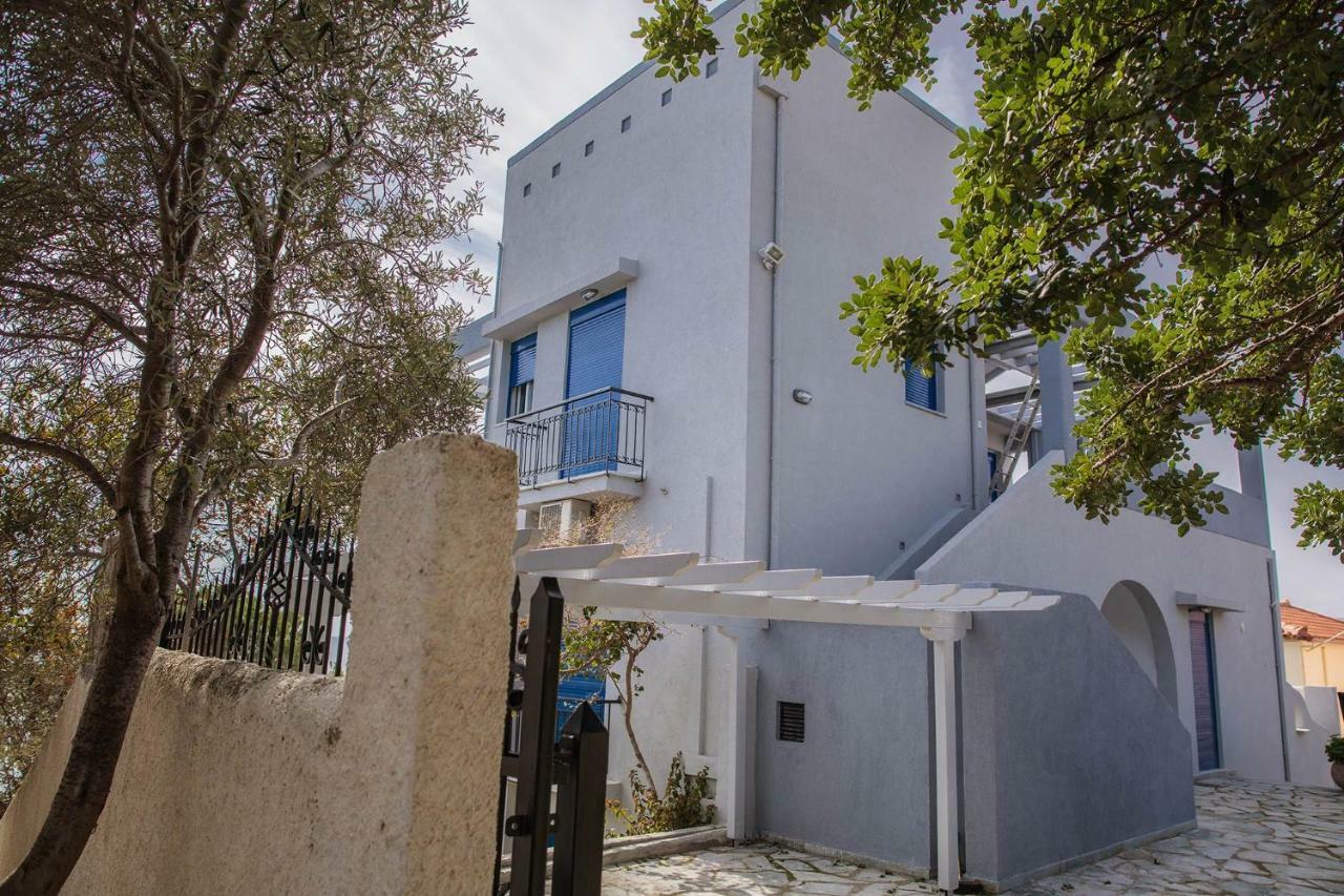 Villa Dimos Gythio Exterior photo